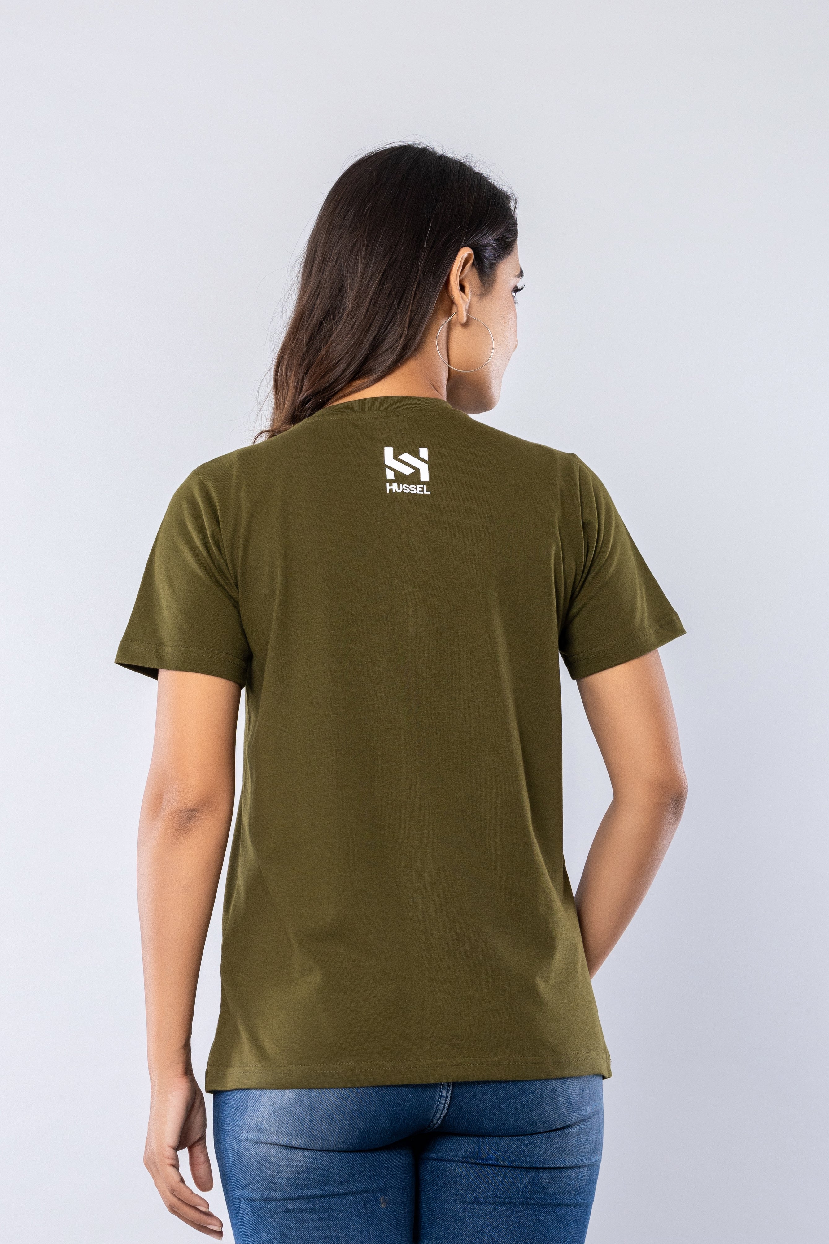 STAY HUMBLE HUSTLE HARD - MILITARY GREEN - Regular Fit T-Shirt