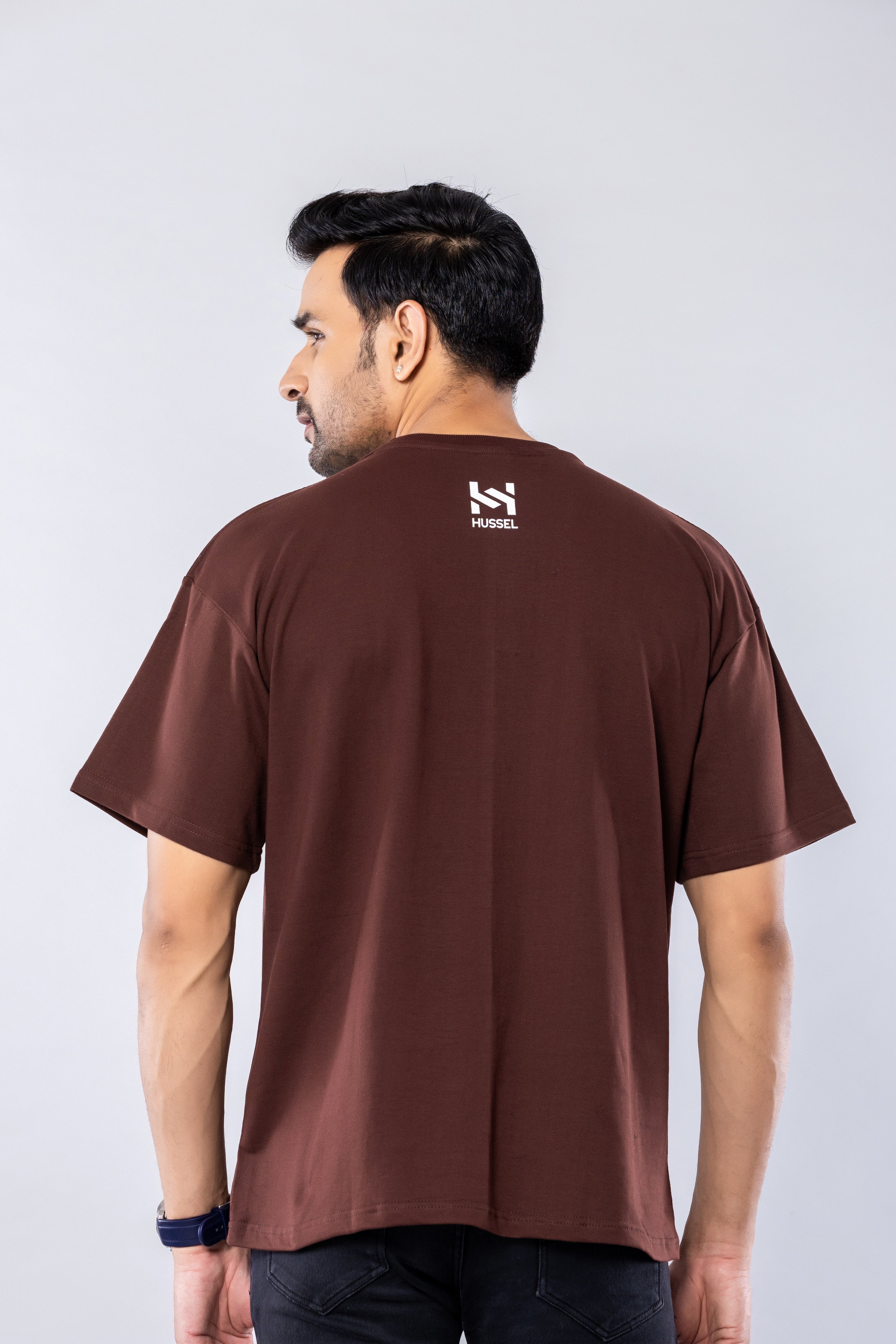 MAKE THINGS HAPPEN - BROWN - Oversized T-Shirt