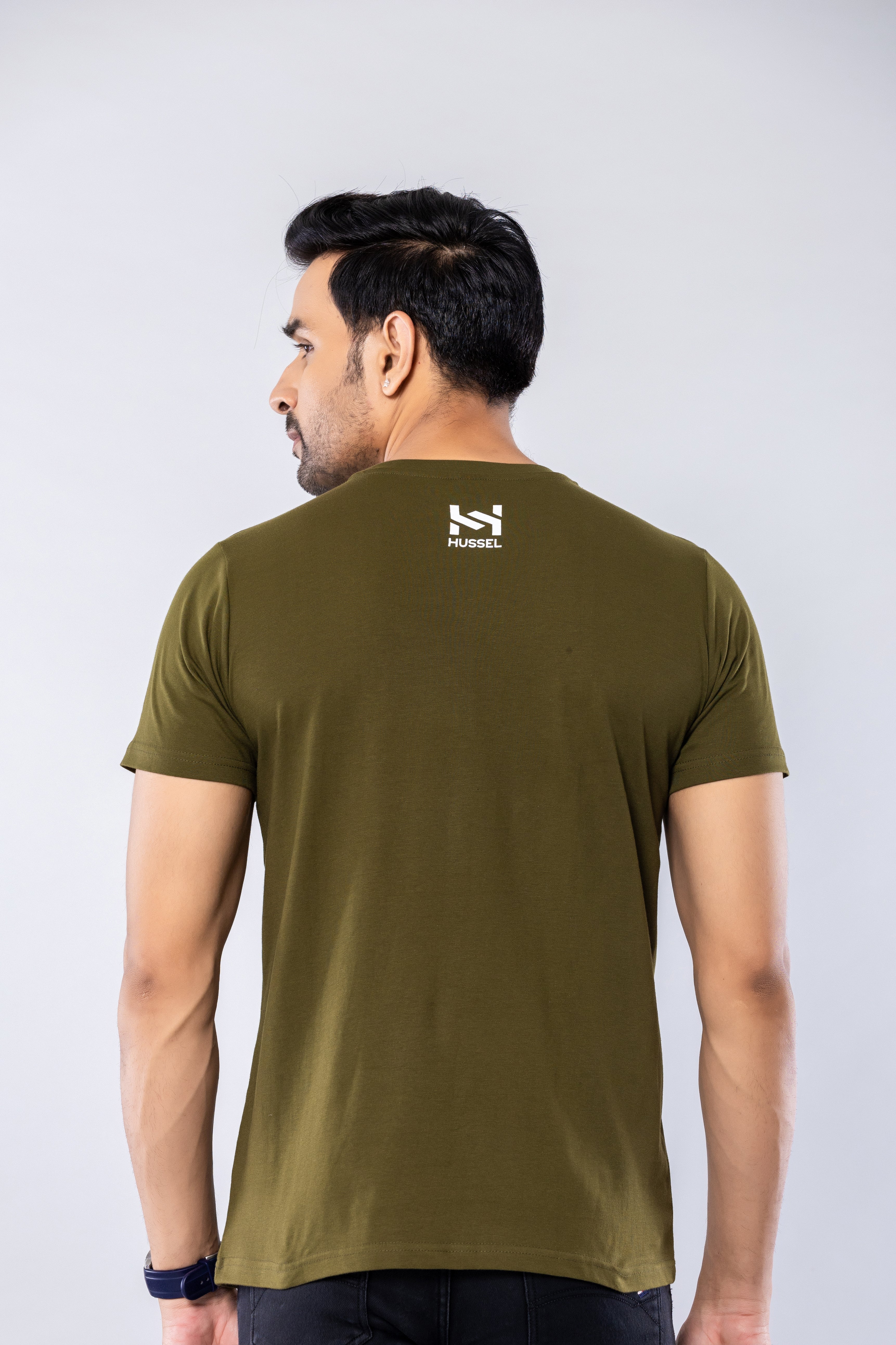 YOU ARE UNSTOPPABLE - MILITARY GREEN - Regular Fit T-Shirt
