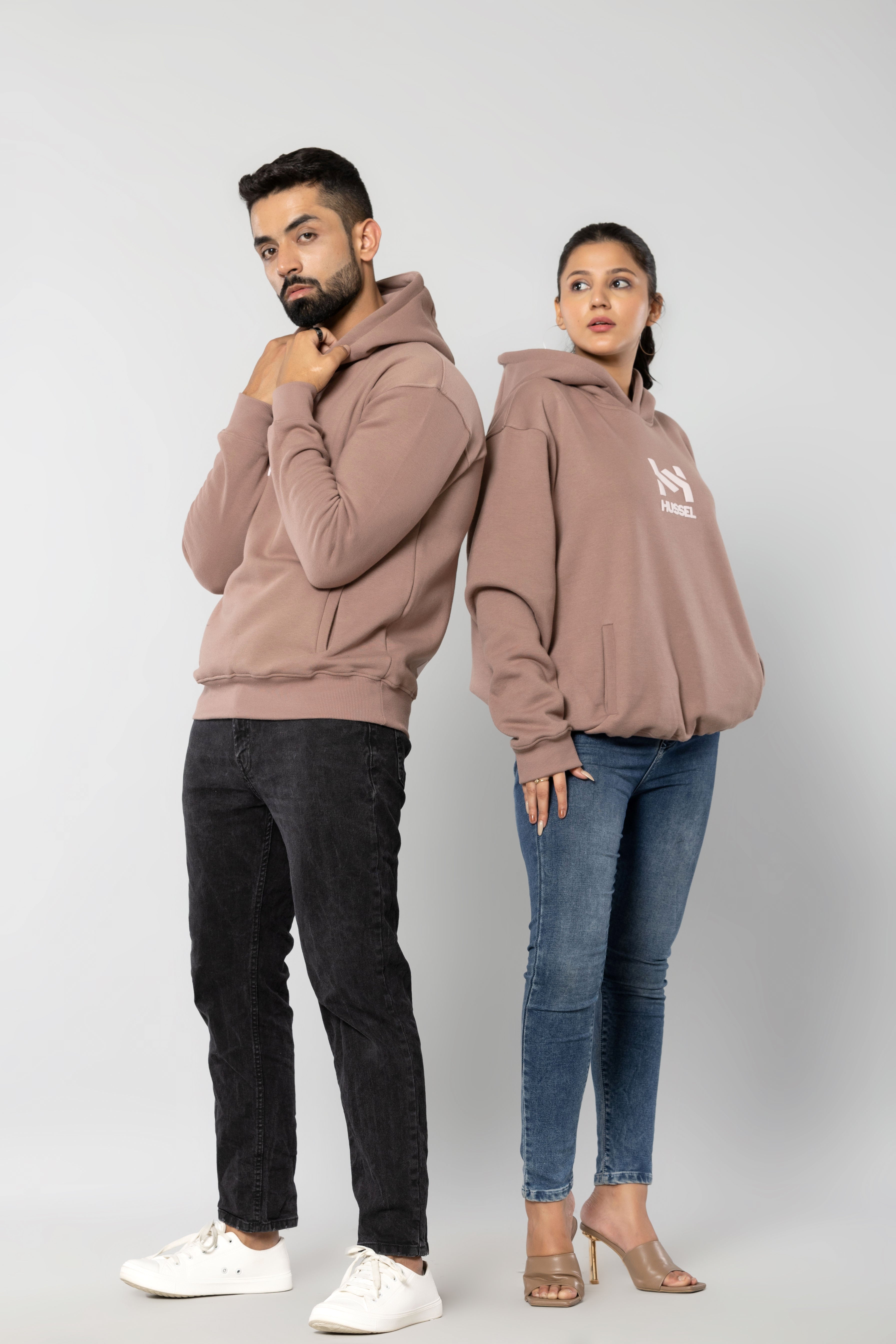 HUSTLER NEVER QUITS - MUSHROOM - Comfort Fit Hoodie