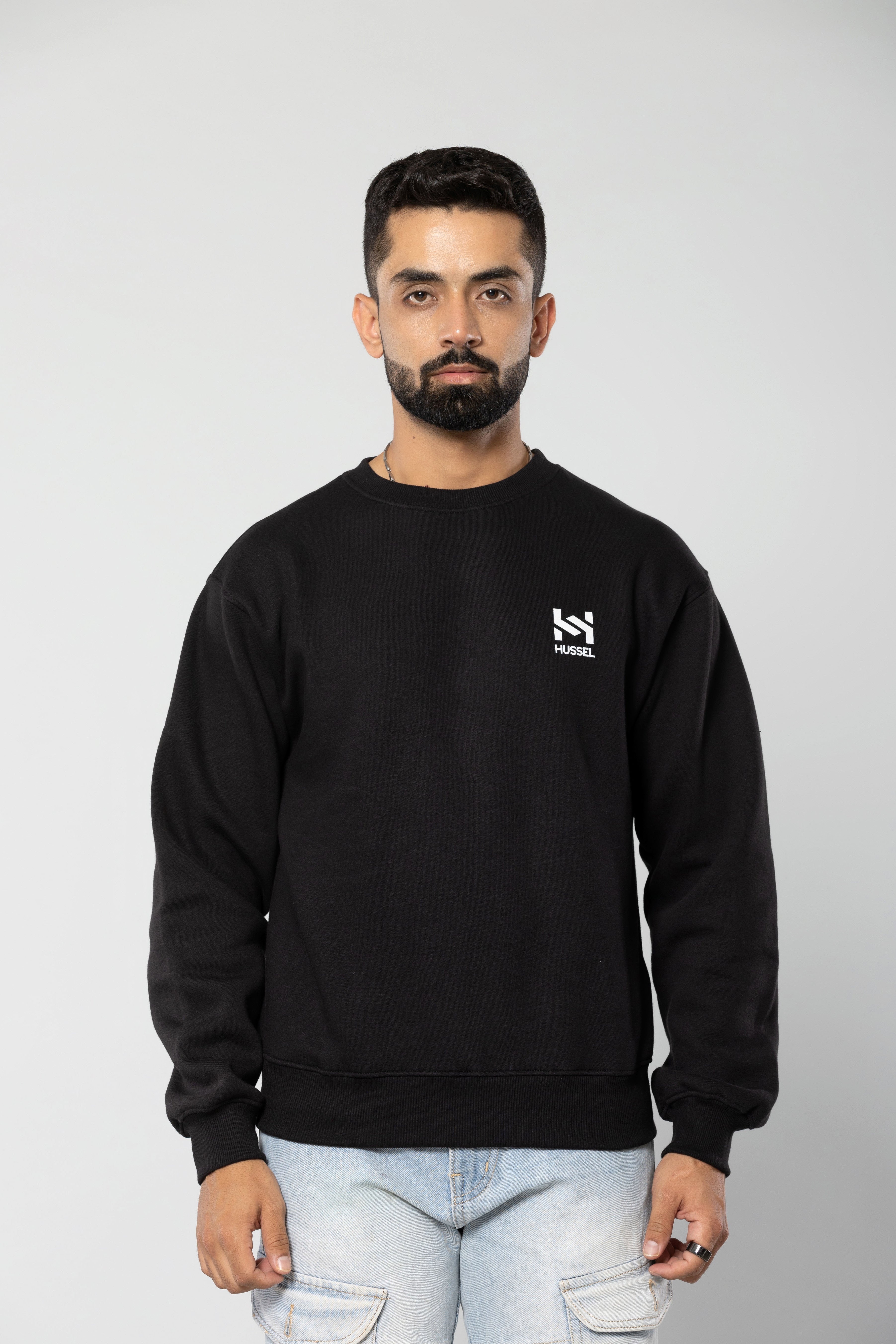 BE A BEAST - BLACK - Regular Fit Sweatshirt