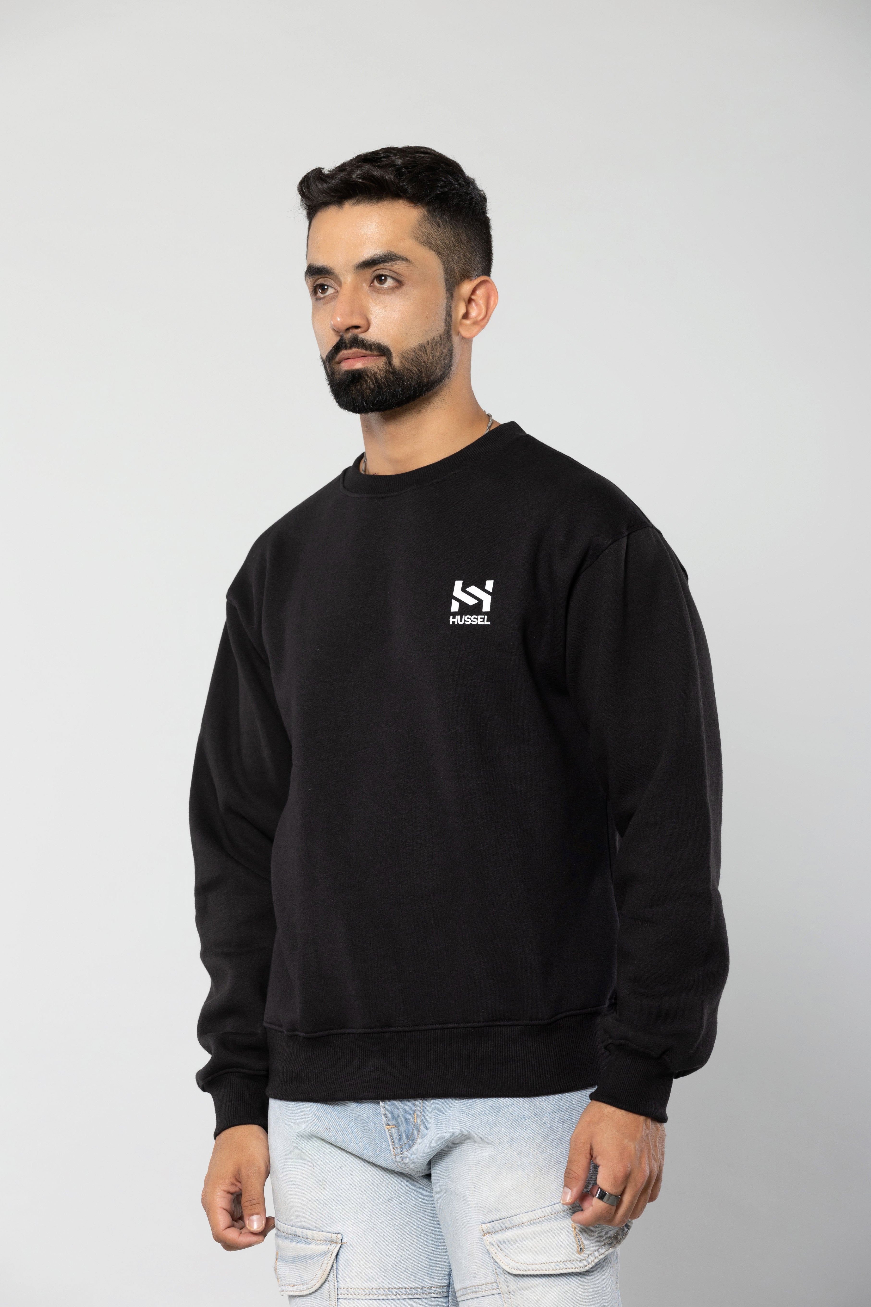 BE A BEAST - BLACK - Regular Fit Sweatshirt